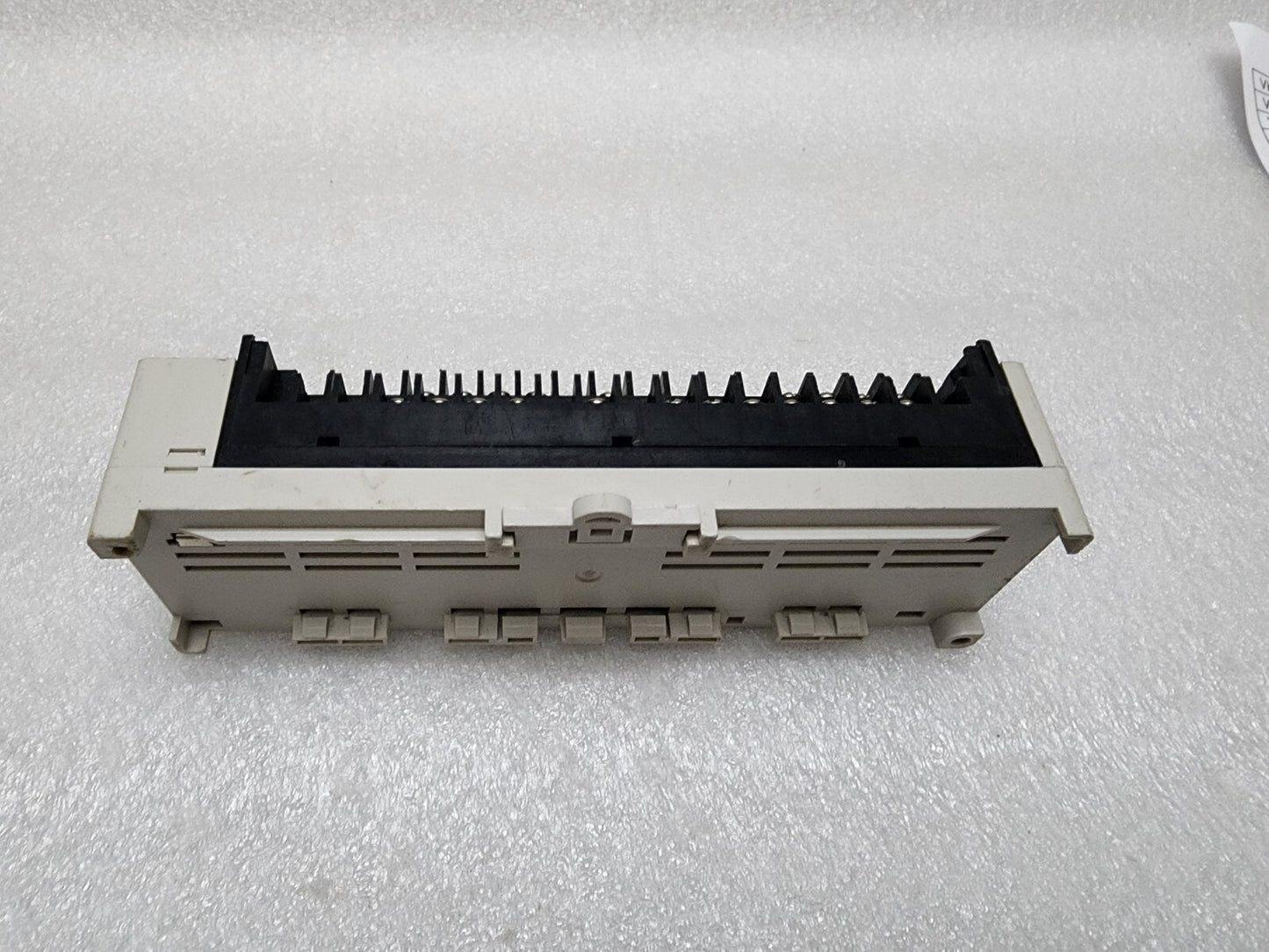 RS OEMAX DS60-DT16/16 MACHINE I/O DEVICE NET 24VDC