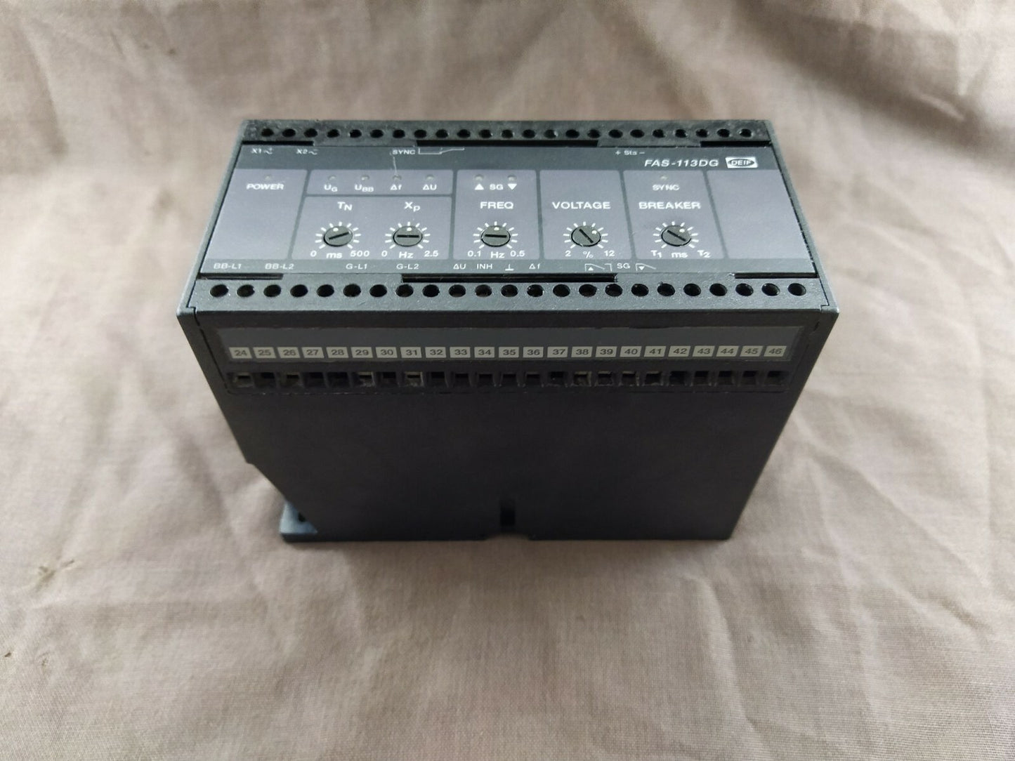 Deif FAS-113DG Synchronisation & Circuit Breaker Closing 100050045.30 FAS1113DG