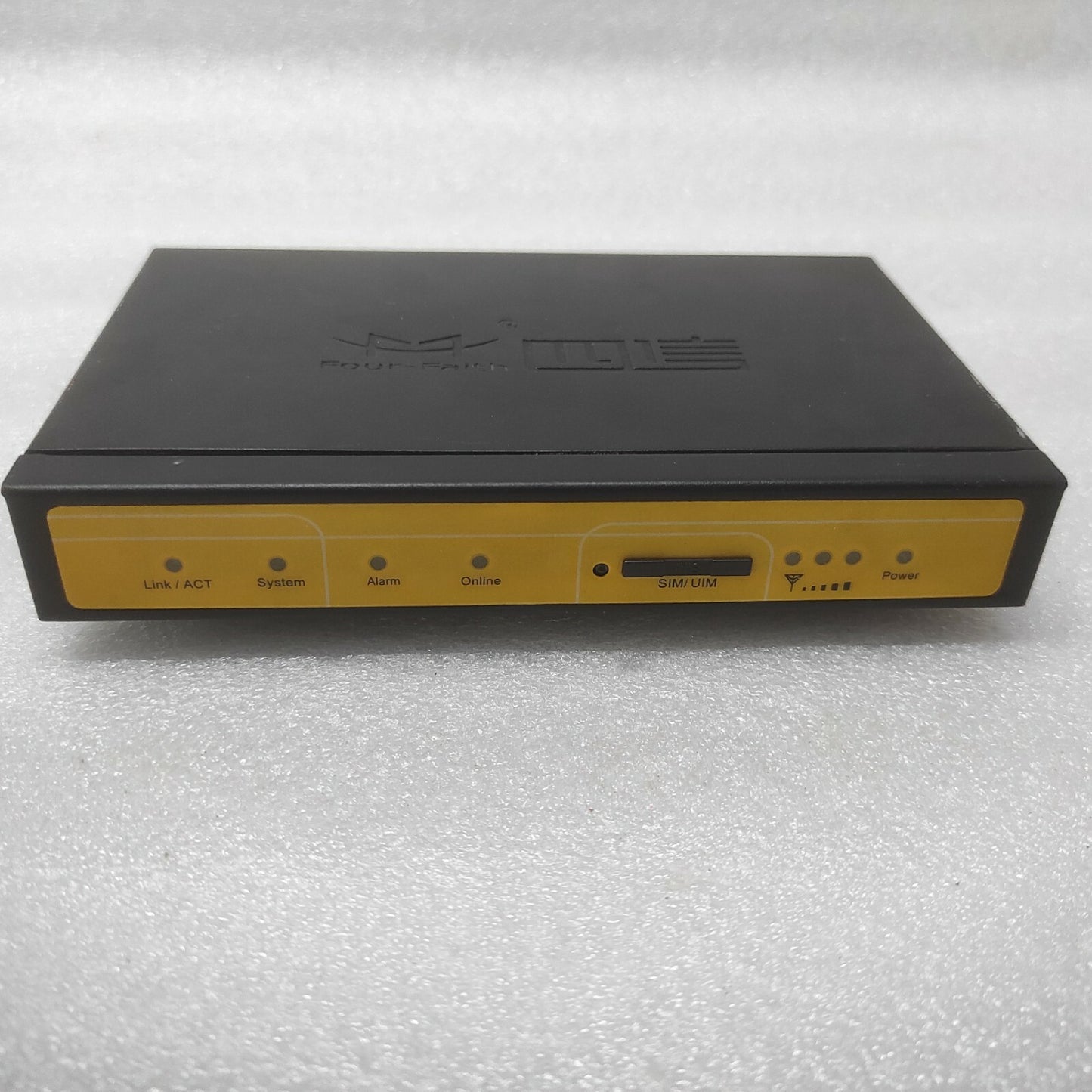 FOUR FAITH F3425 INDUSTRIAL ROUTER HSPA+ WITHOUT POWER CABLE