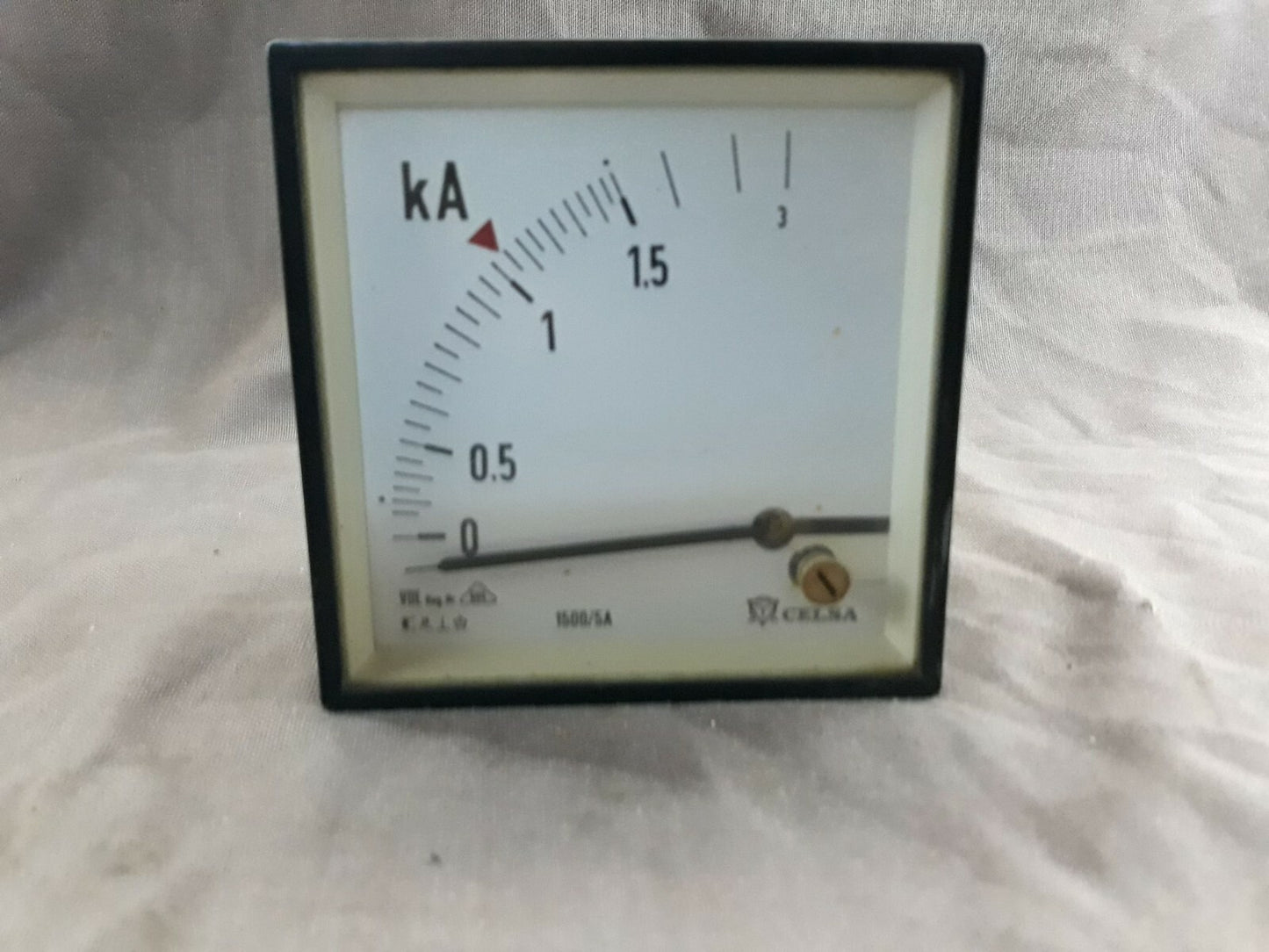 Celsa kA Meter 0-3 kA Analog Recessed Ammeter