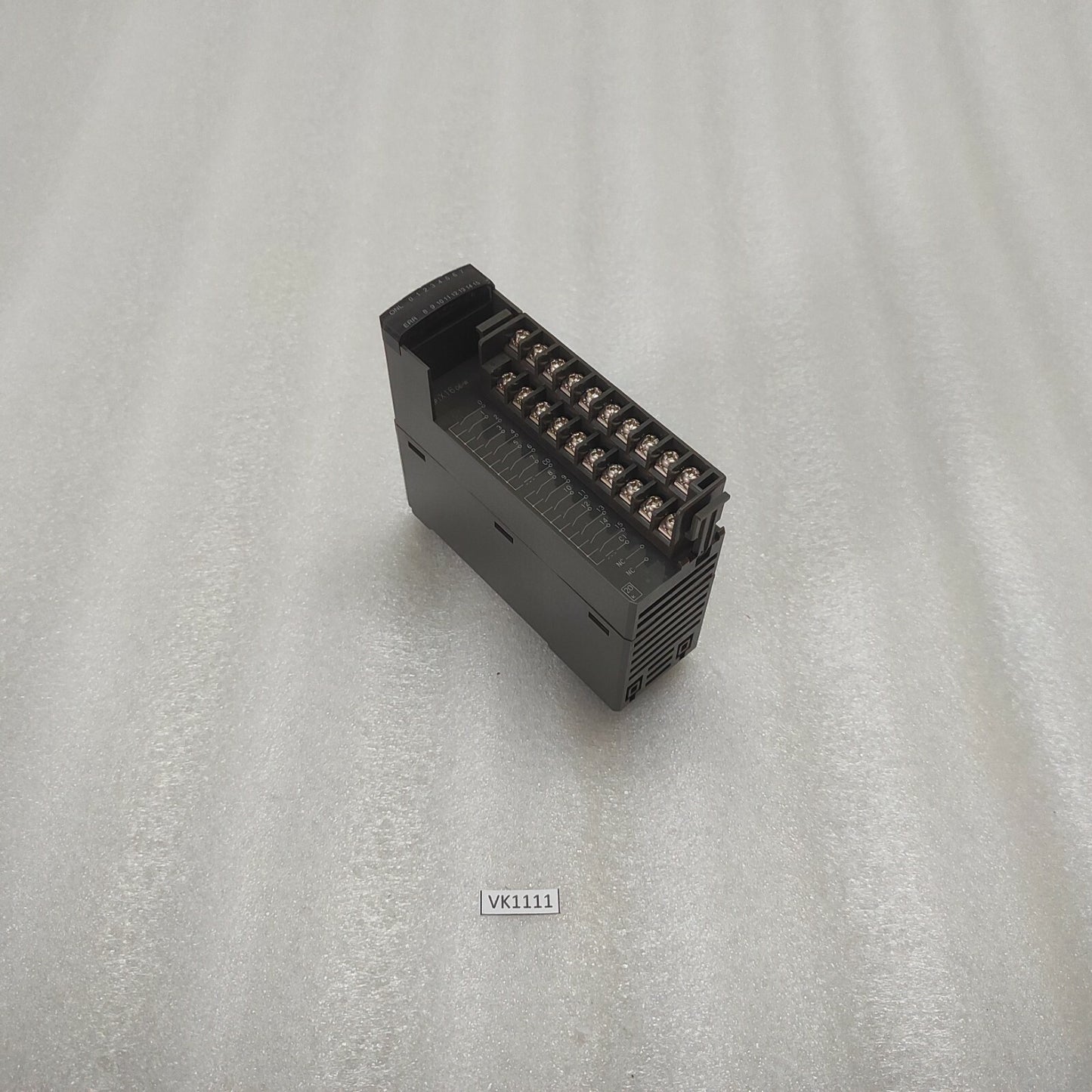 FUJI ELECTRIC NP1X1606-W DIGITAL INPUT MODULE NP1X1606W