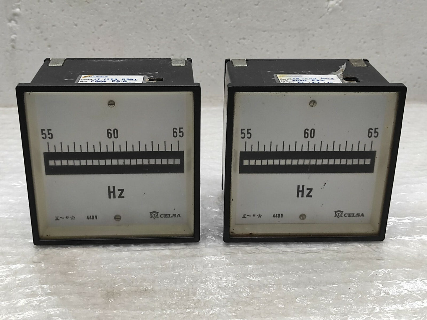 Celsa Frequency Counter Meter 440V 55-65 Hz