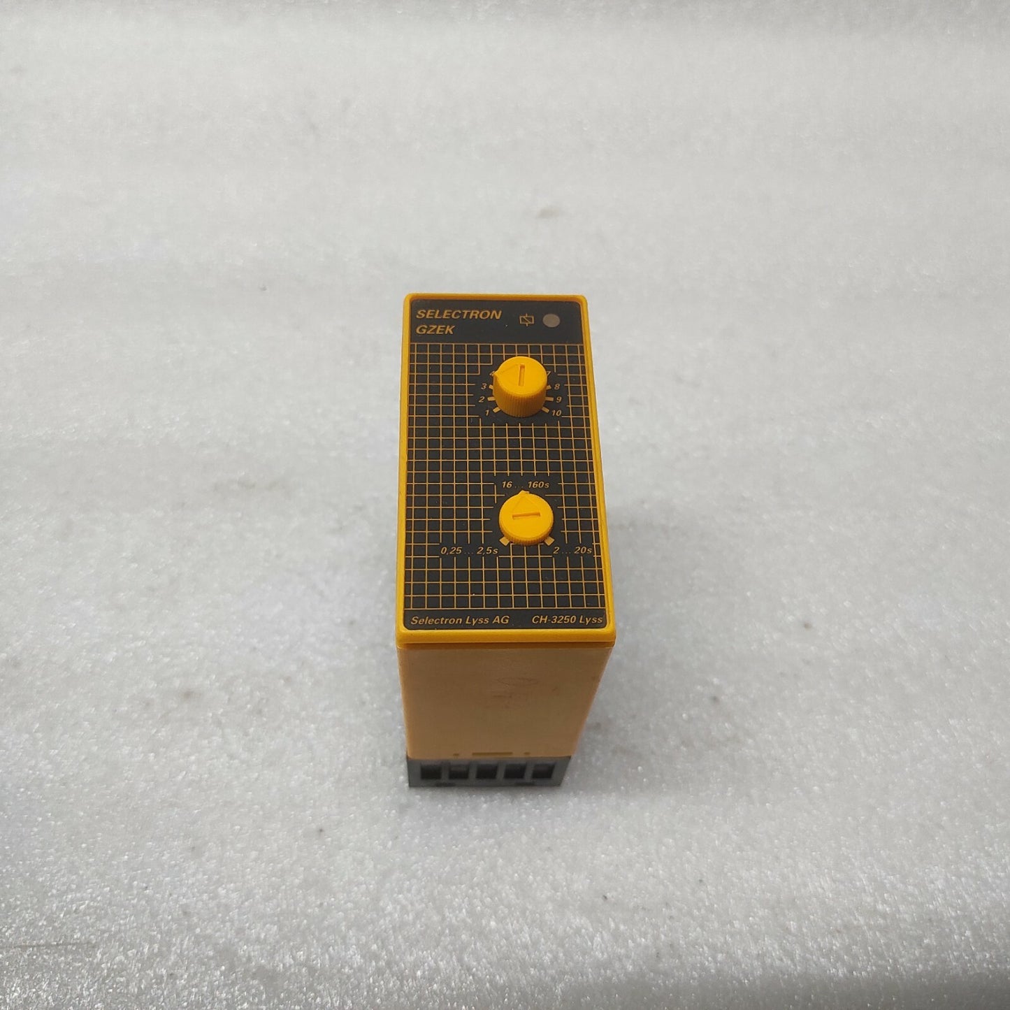 SELECTRON GZEK 20 UNIVERSAL TIMER 230V