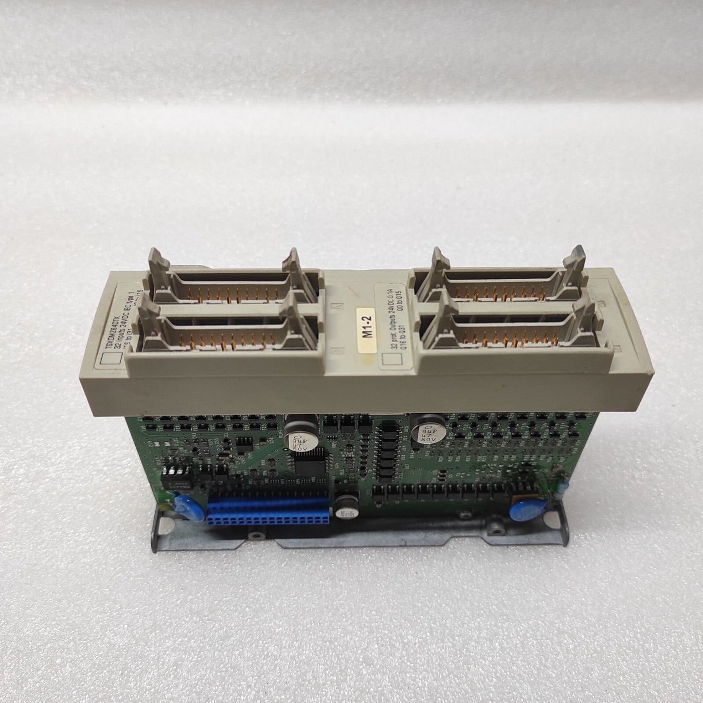 SE TSXDMZ64DTK 32I 24VDC + 32W 0.1A