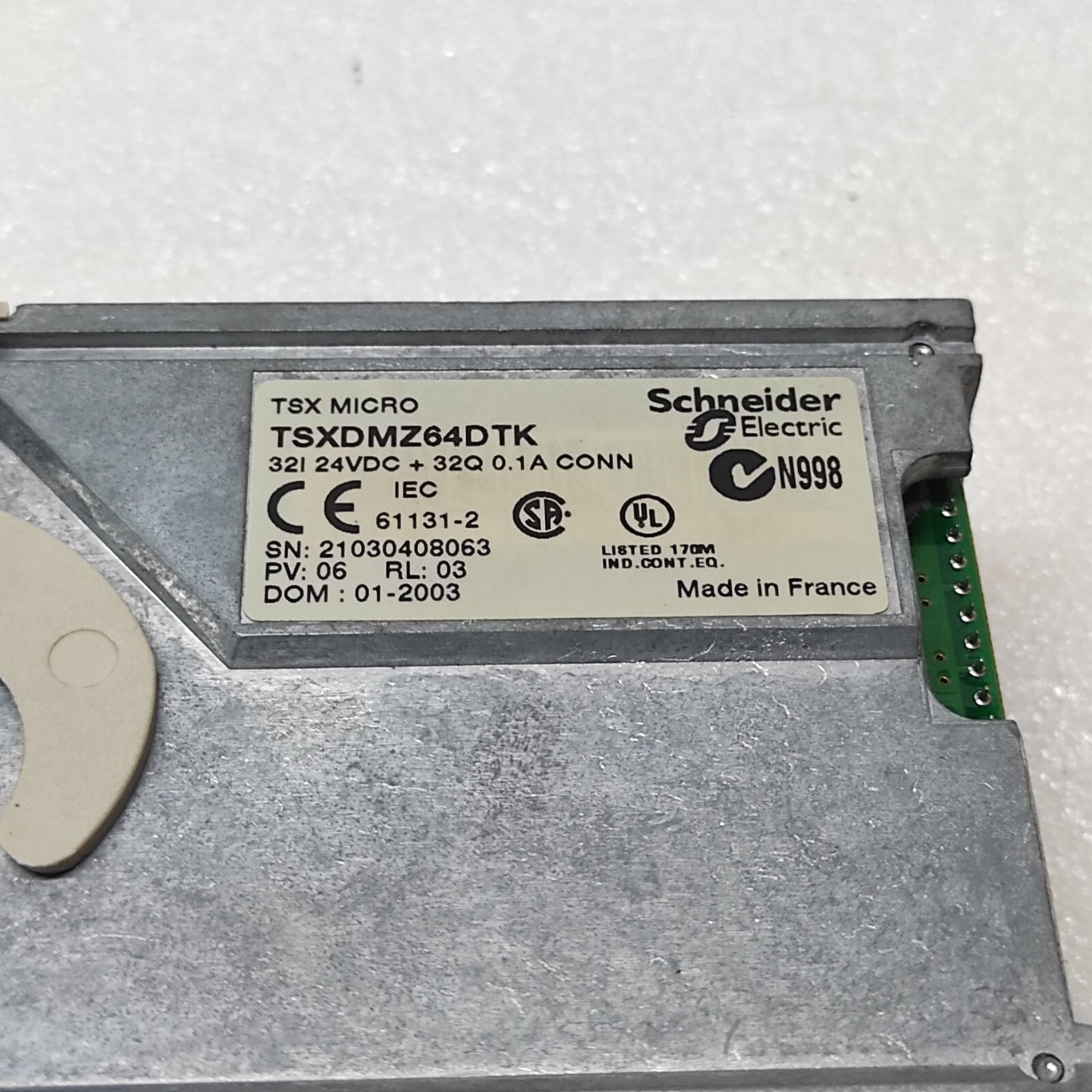 SE TSXDMZ64DTK 32I 24VDC + 32Q 0.1A
