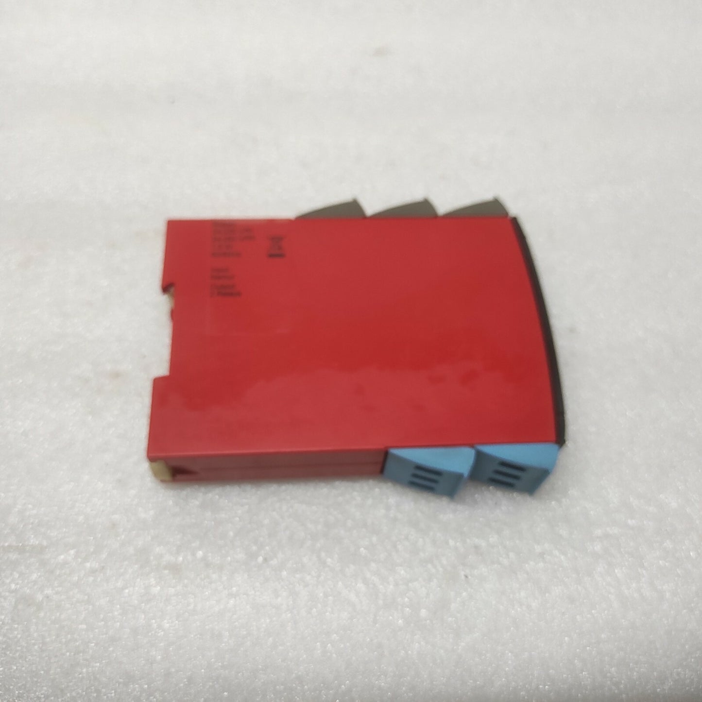 PR ELECTRONICS 5202B PULSE ISOLATOR 24-250VAC/24-230VAC