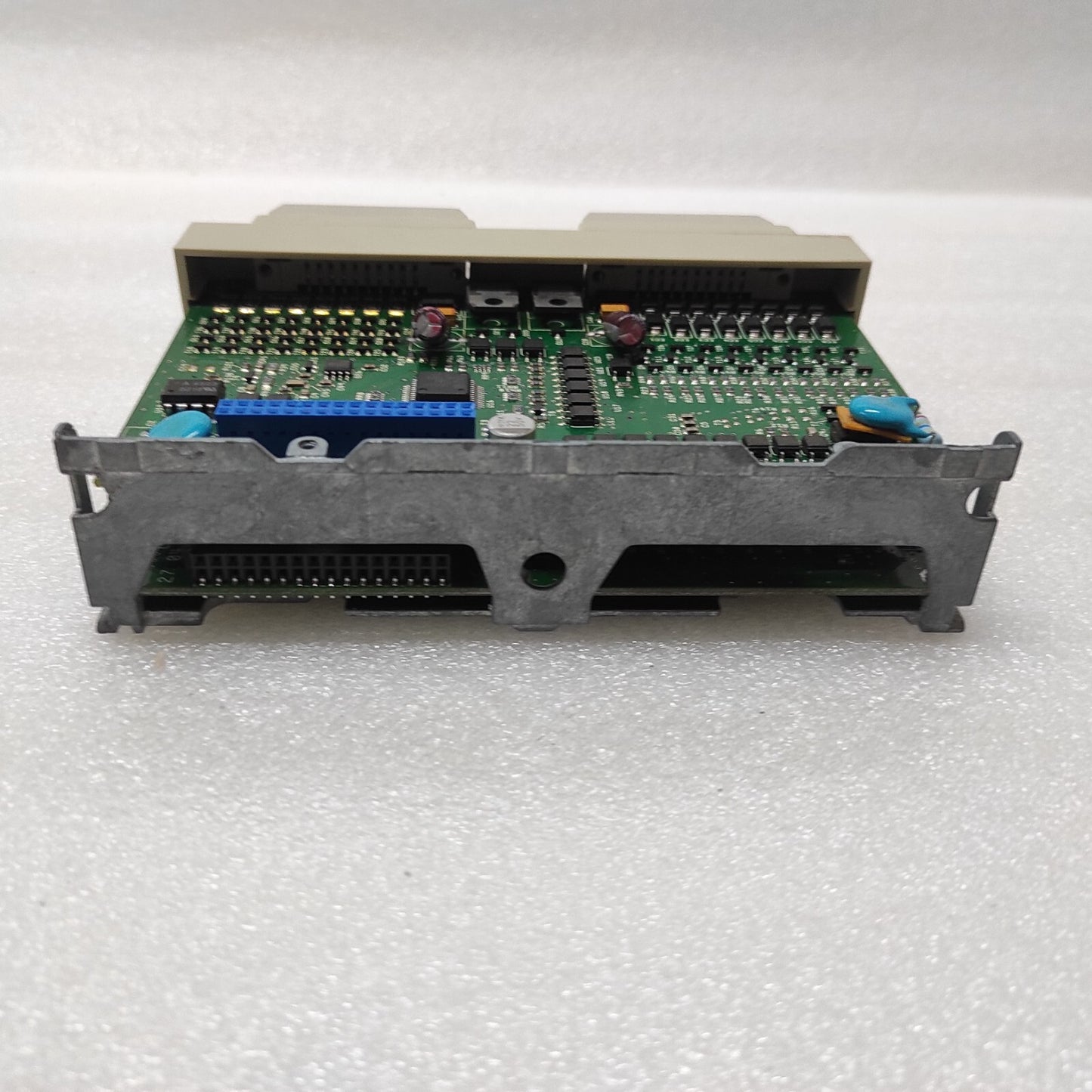 SE TSXDMZ64DTK 32I 24VDC + 32Q 0.1A