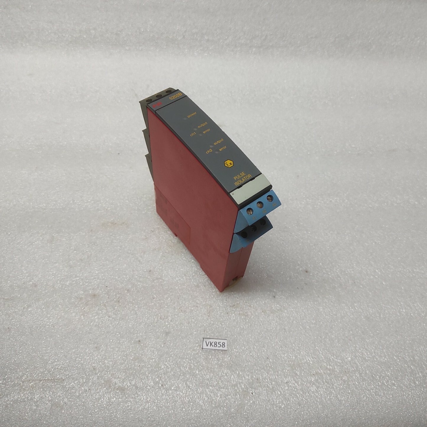 PR ELECTRONICS 5202B PULSE ISOLATOR 24-250VAC/24-230VAC