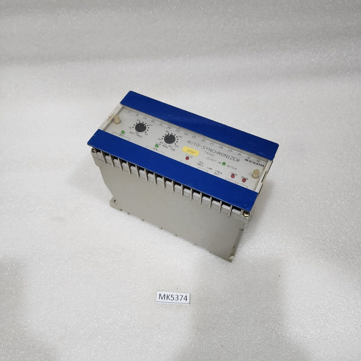 SELCO T4500-00 AUTO-SYNCHRONIZER 380-440V