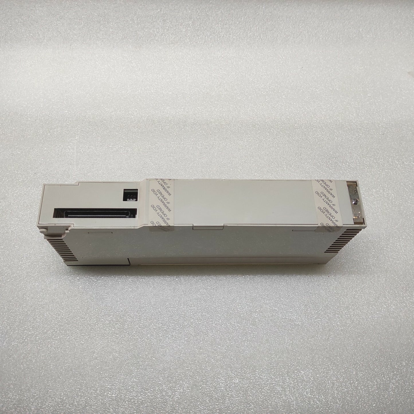 SE 140EHC10500 INPUT/OUTPUT 8-CH MODULE