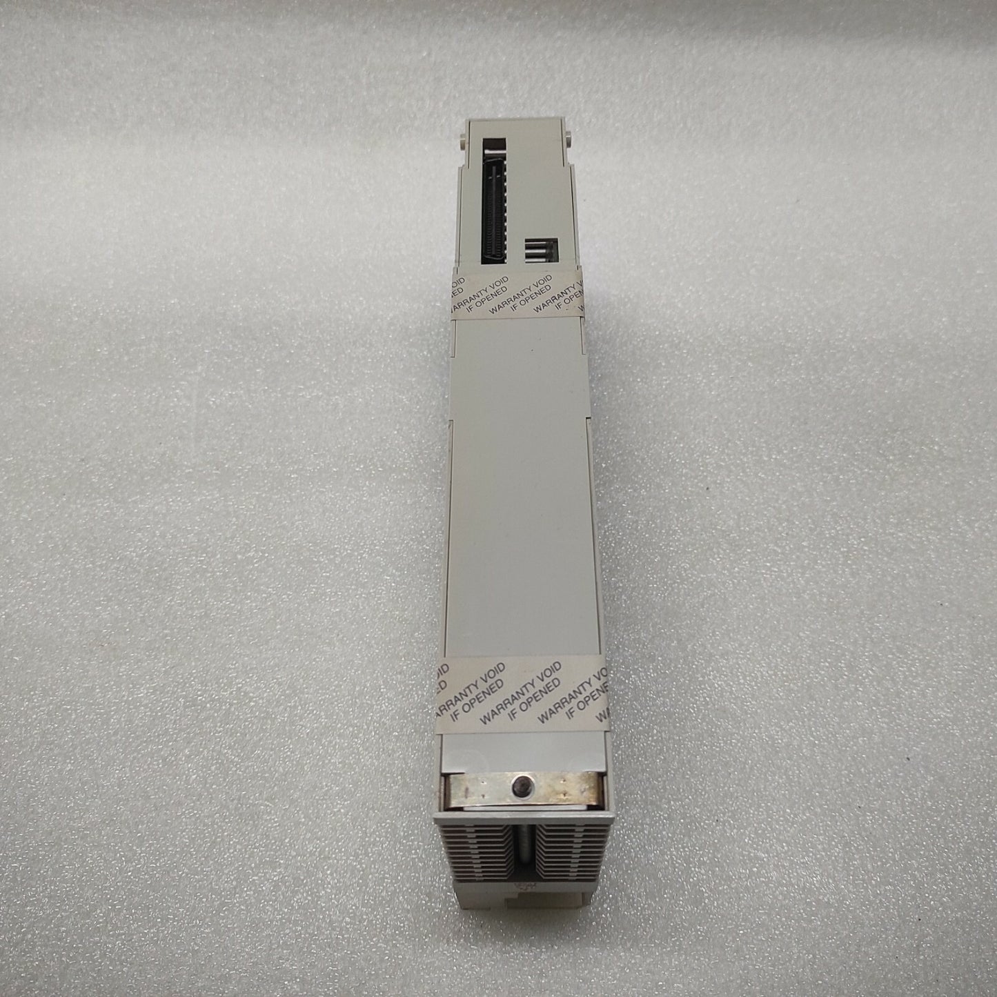 SE 140EHC10500 INPUT/OUTPUT 8-CH MODULE
