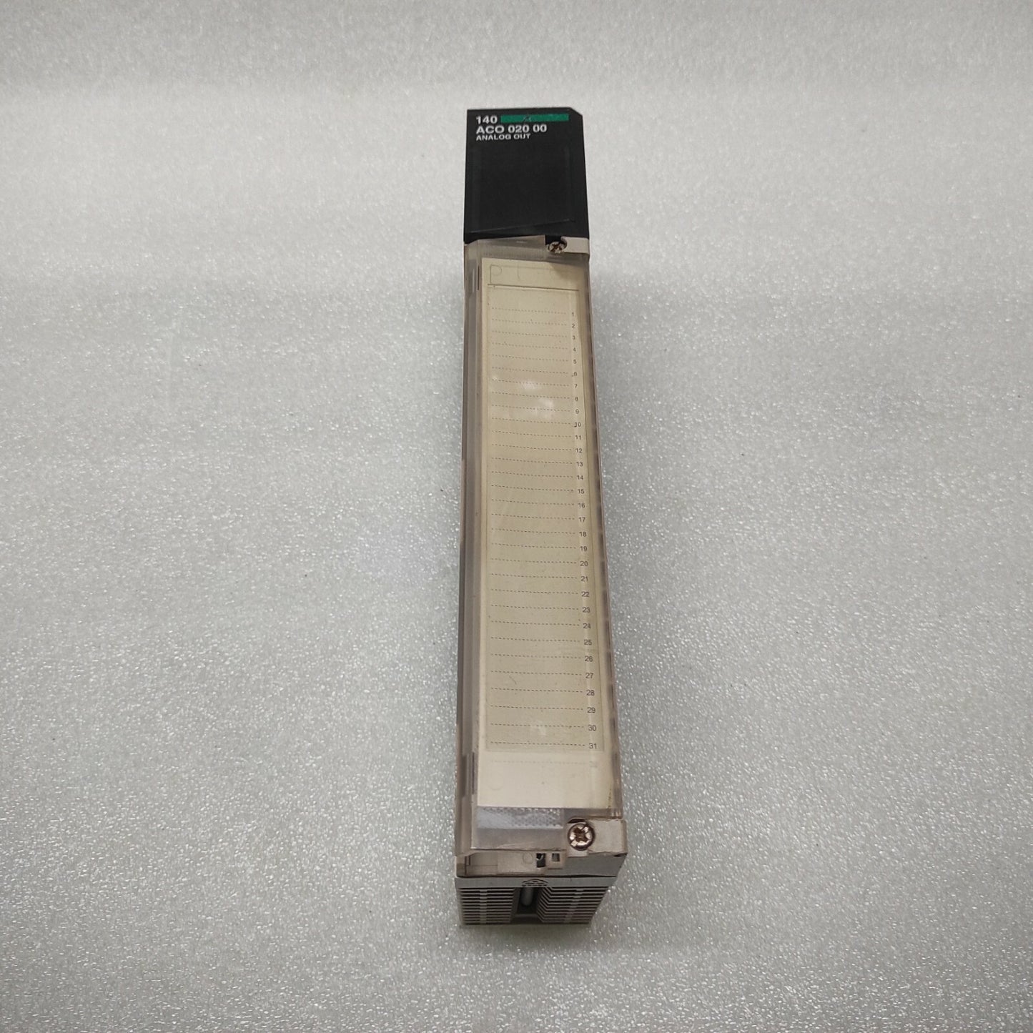 SE 140ACO02000 ANALOG OUTPUT MODULE