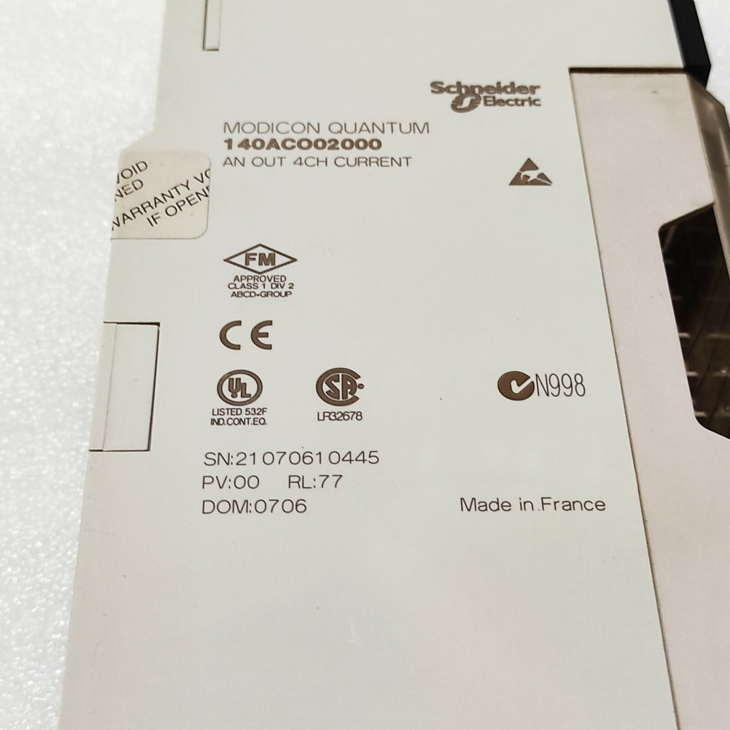 SE 140ACO02000 ANALOG OUTPUT MODULE