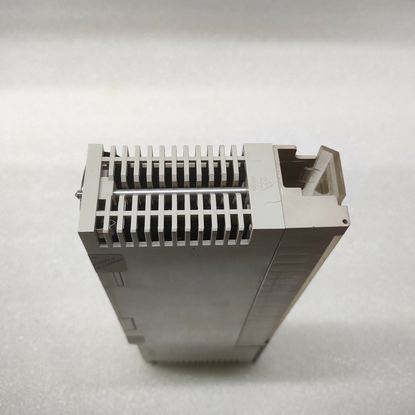 SE 140ACO02000 ANALOG OUTPUT MODULE