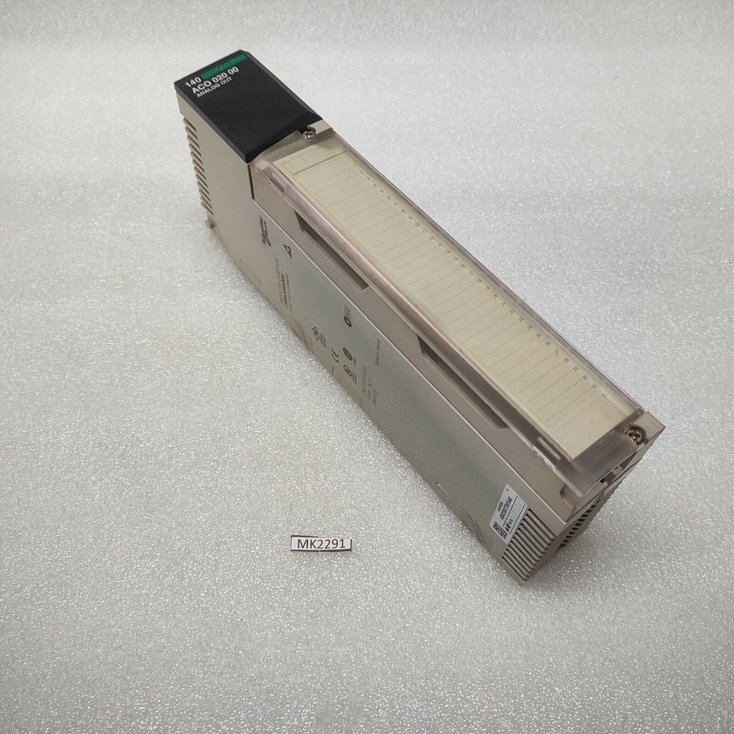 SE 140ACO02000 ANALOG OUTPUT MODULE