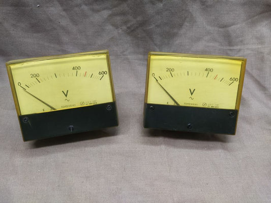 TOYO KEIKI ACF-12N VOLT METER PT 460/115V 0-600V