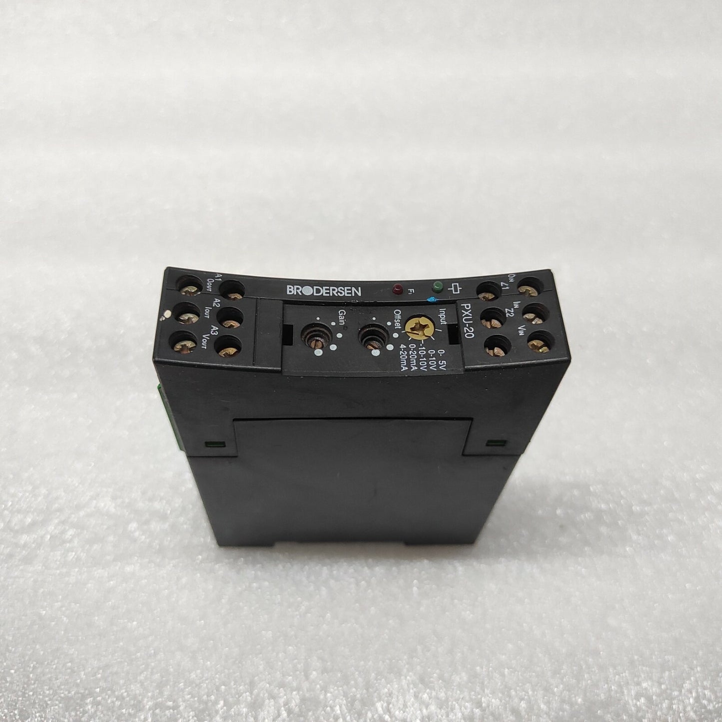 BRODERSEN PXU-20.924 PROCESS SIGNAL CONVERTER 24VDC