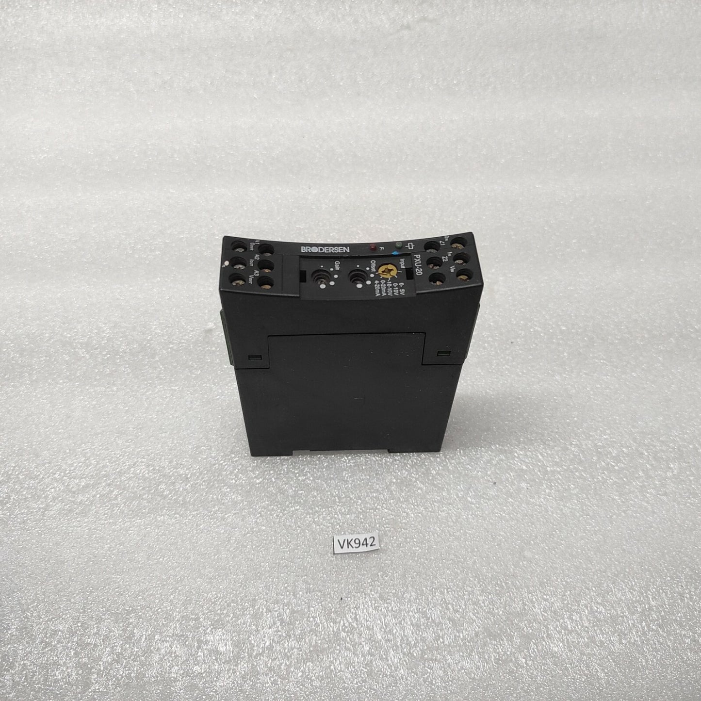 BRODERSEN PXU-20.924 PROCESS SIGNAL CONVERTER 24VDC