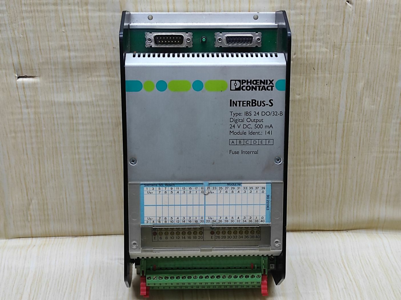 Phoenix Contact INTERBUS-S IBS 24 DO/32-B Digital Output Module 24V DC