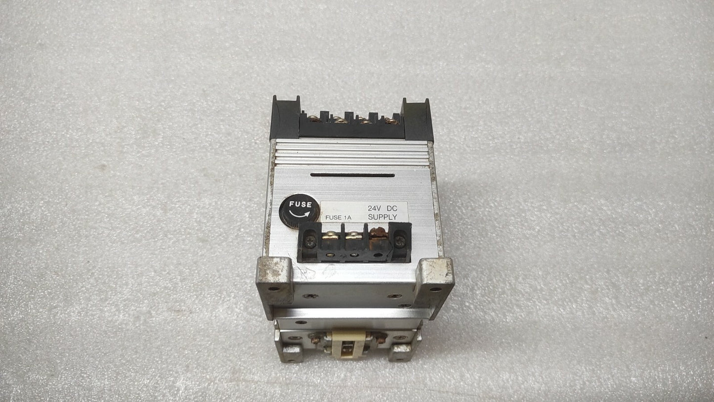 IDEC PFA-1T081DC OUTPUT MODULE 24VDC
