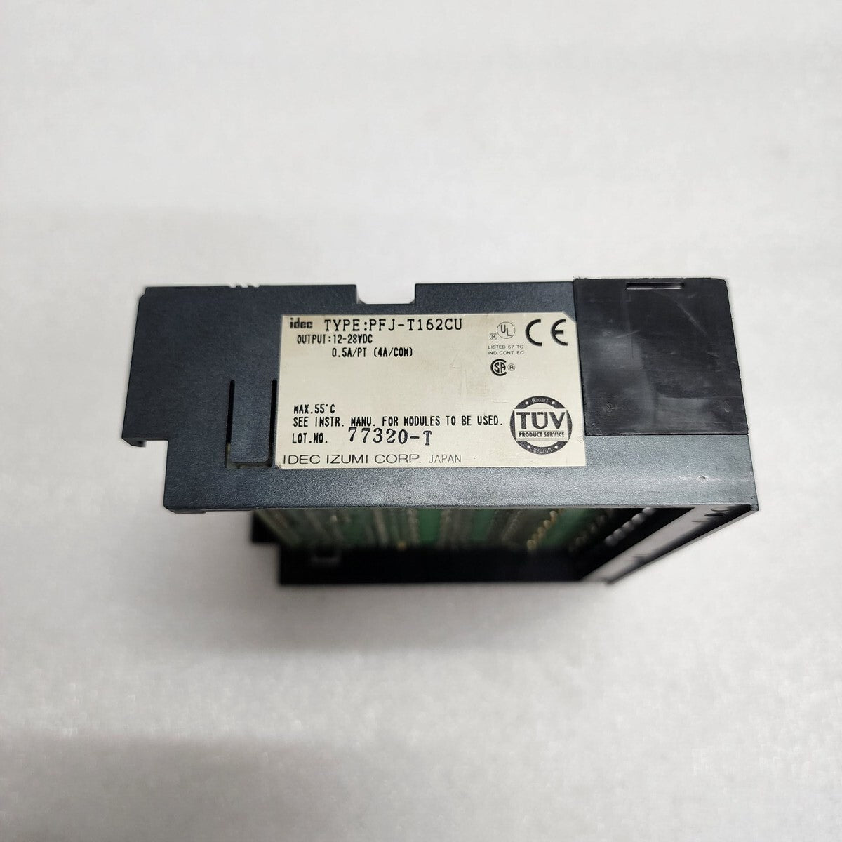 IDEC PFJ-T162CU 16-TRANSISTOR OUTPUT UNIT