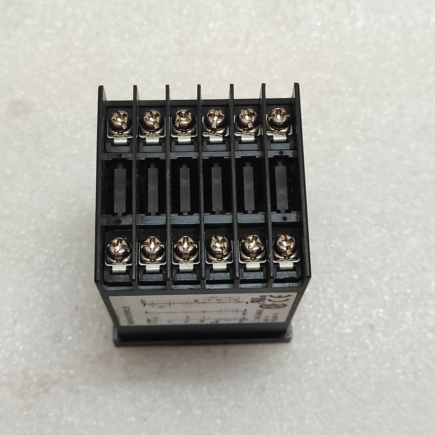 FUJI ELECTRIC PXF4 TEMPERATURE CONTROLLER PXF4ACY2-1VY0T 100-240V 48X48 MM