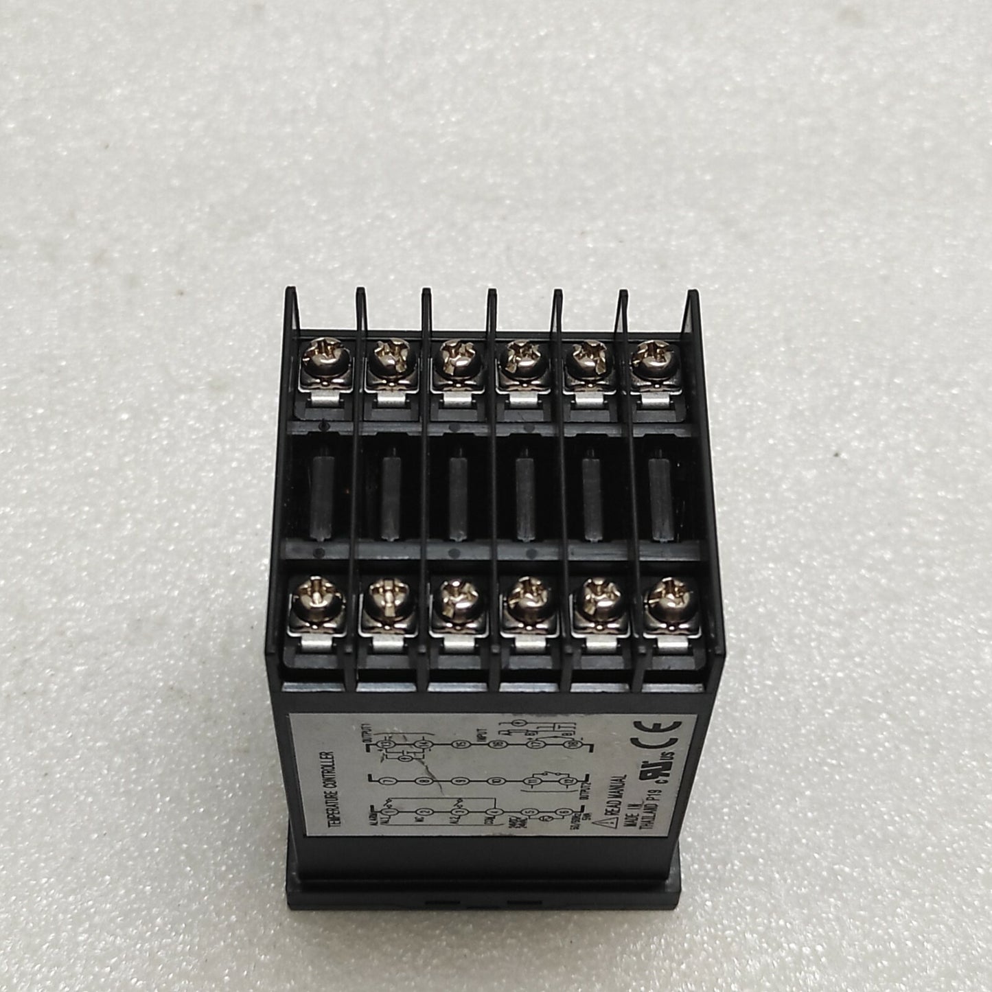 FUJI ELECTRIC PXF4 TEMPERATURE CONTROLLER PXF4ACY2-1BY00-P 100-240V 48X48 MM