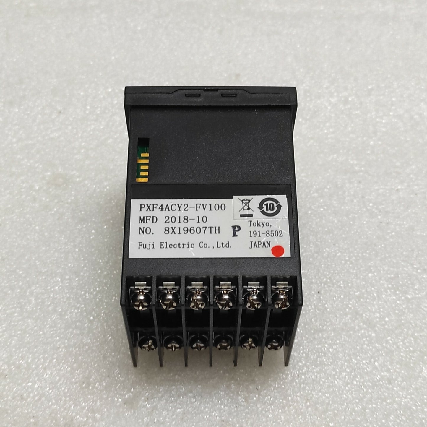 FUJI ELECTRIC PXF4 TEMPERATURE CONTROLLER PXF4ACY2-FV100 100-240V 48X48 MM