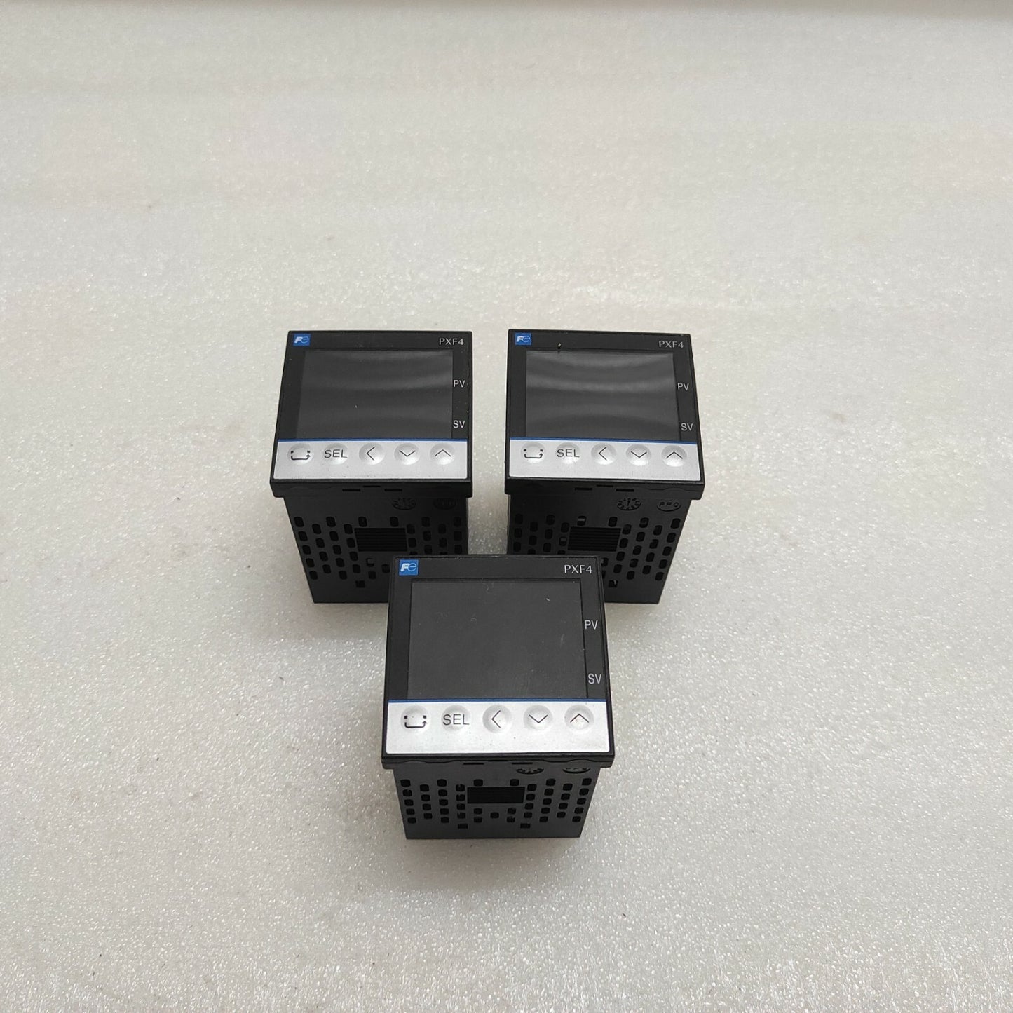FUJI ELECTRIC PXF4 TEMPERATURE CONTROLLER PXF4ABY2-1BY00 24VDC/AC
