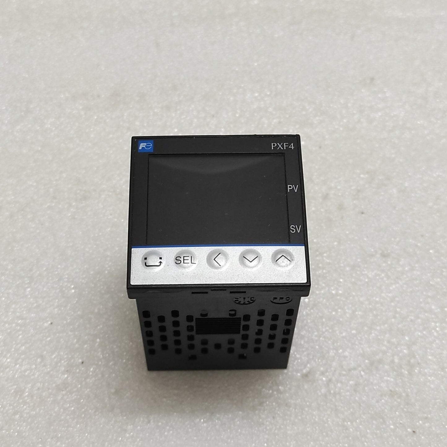 FUJI ELECTRIC PXF4 TEMPERATURE CONTROLLER PXF4ABY2-FV100-P 100-240V 48X48 MM