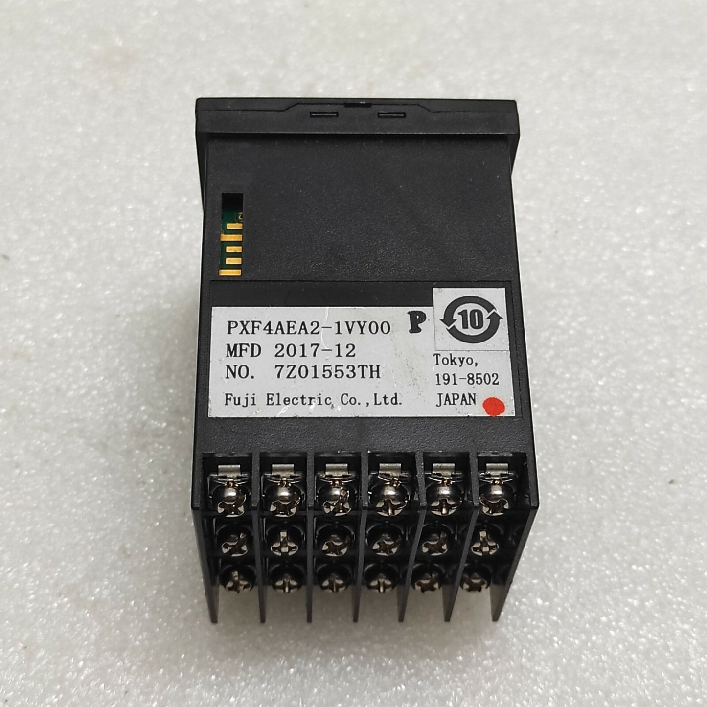 FUJI ELECTRIC PXF4 TEMPERATURE CONTROLLER PXF4AEA2-1VY00-P 100-240V 48X48 MM