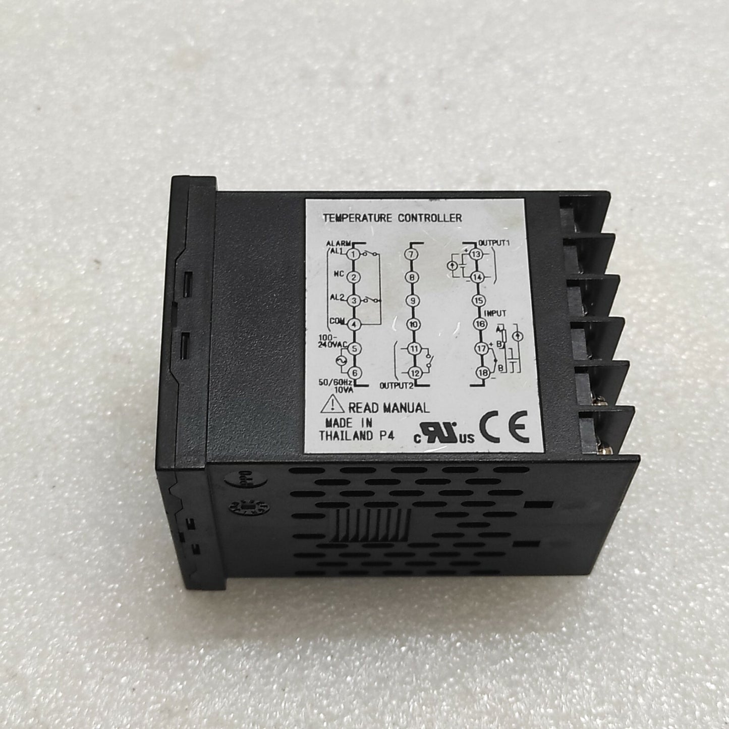 FUJI ELECTRIC PXF4 TEMPERATURE CONTROLLER PXF4AEA2-1VY00-P 100-240V 48X48 MM