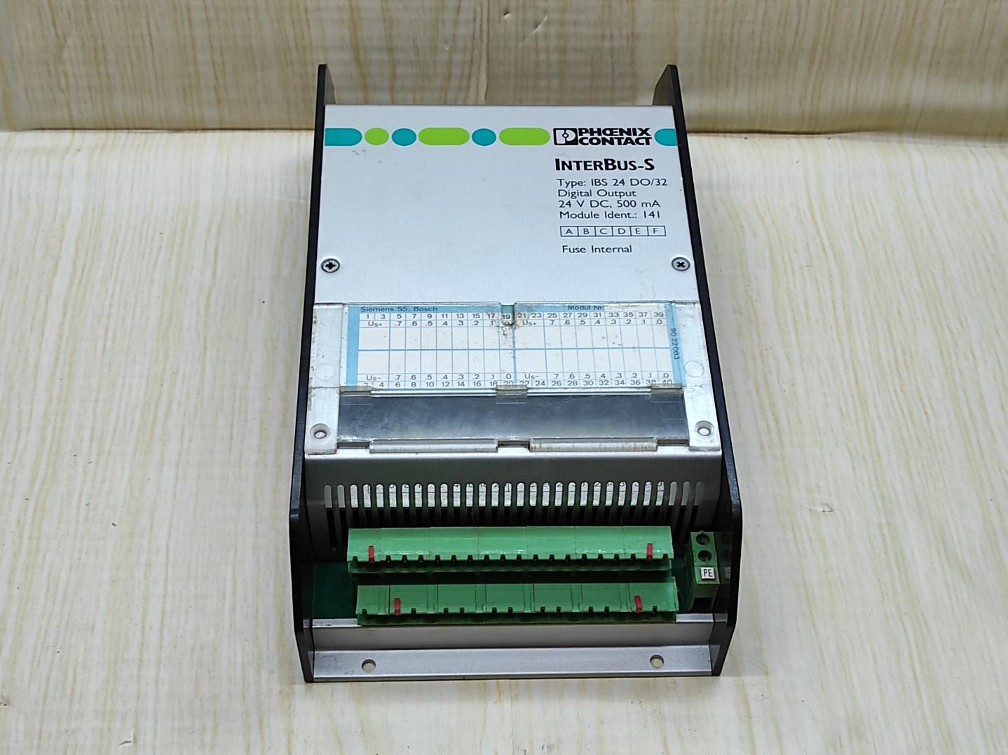 Phoenix Contact INTERBUS-S IBS 24 DO/32 Digital Output Module 24V DC 2784052
