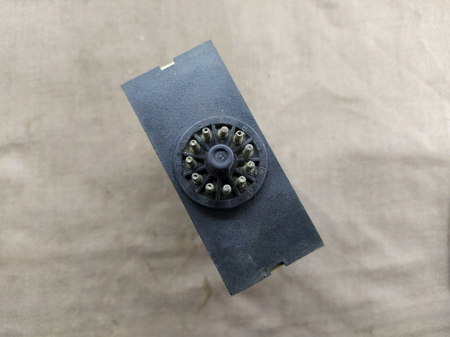 Carlo Gavazzi PBB01DM24 DPDT Delay on Release Timer