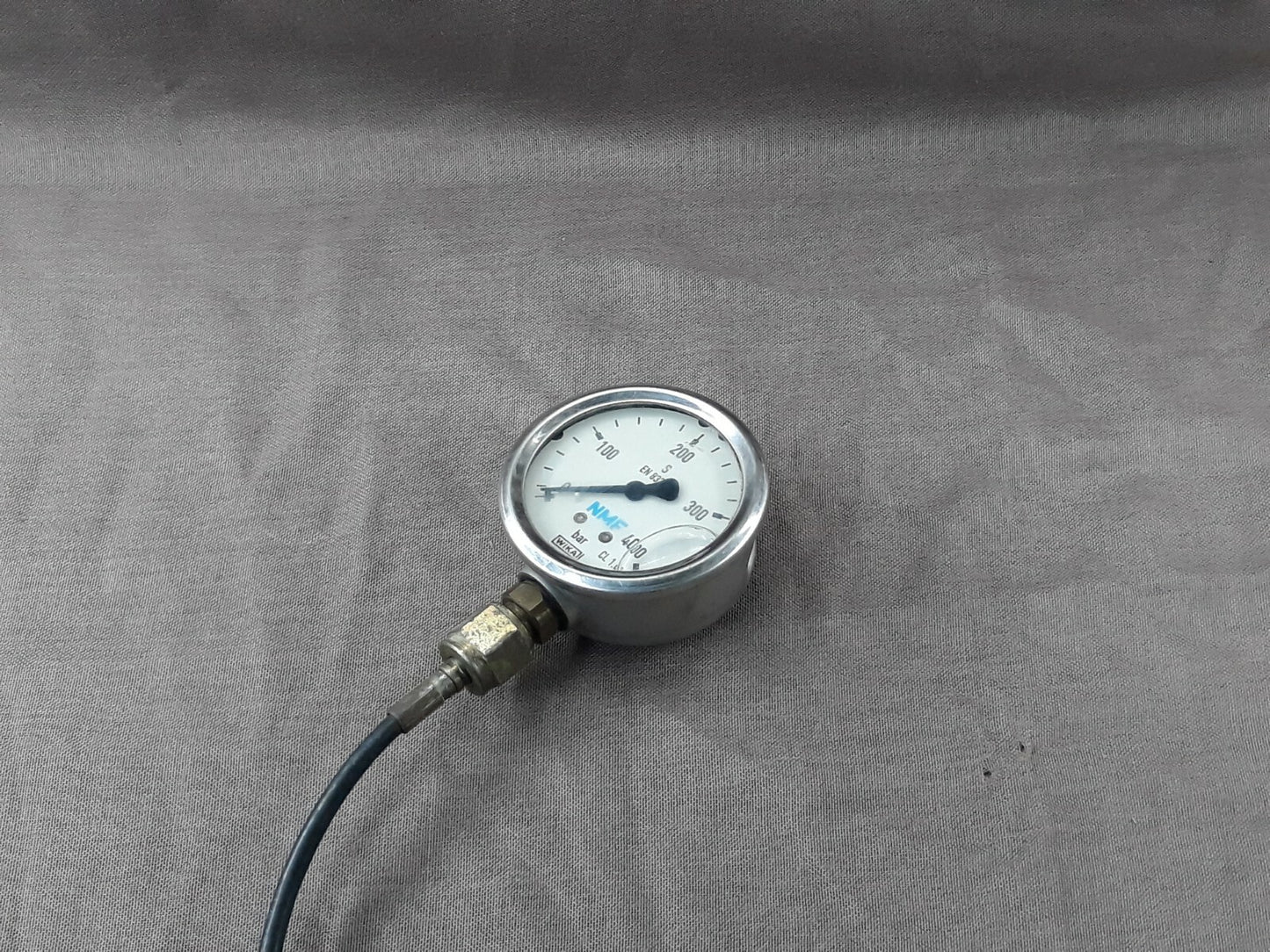 Wika NMF Pressure Gauge 0-400 Bar
