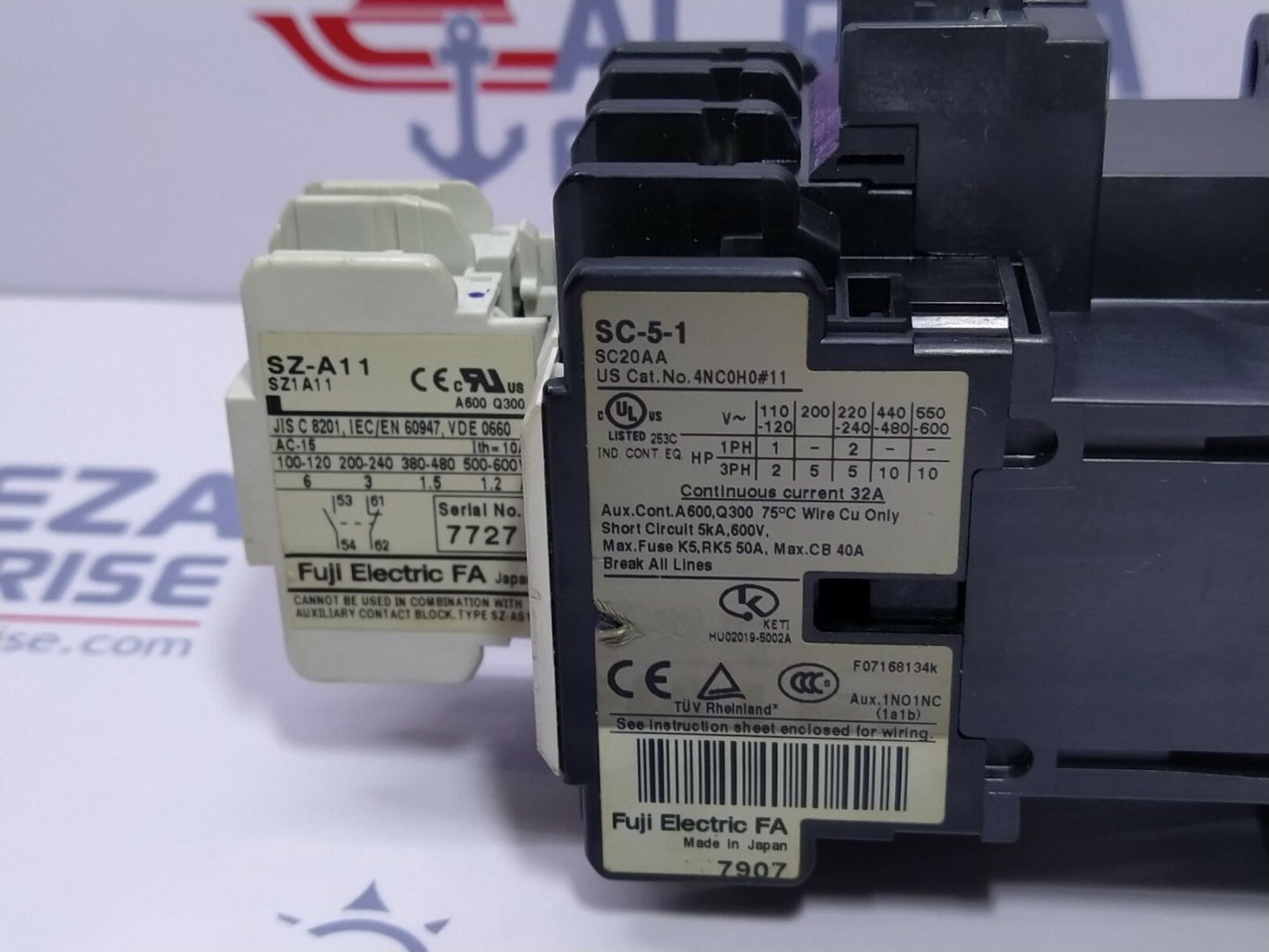 Fuji SC-5-1 (19) Magnetic Contactor 32A Coil 400-440V 4NC0H0-11 Aux Relay SZ-A11