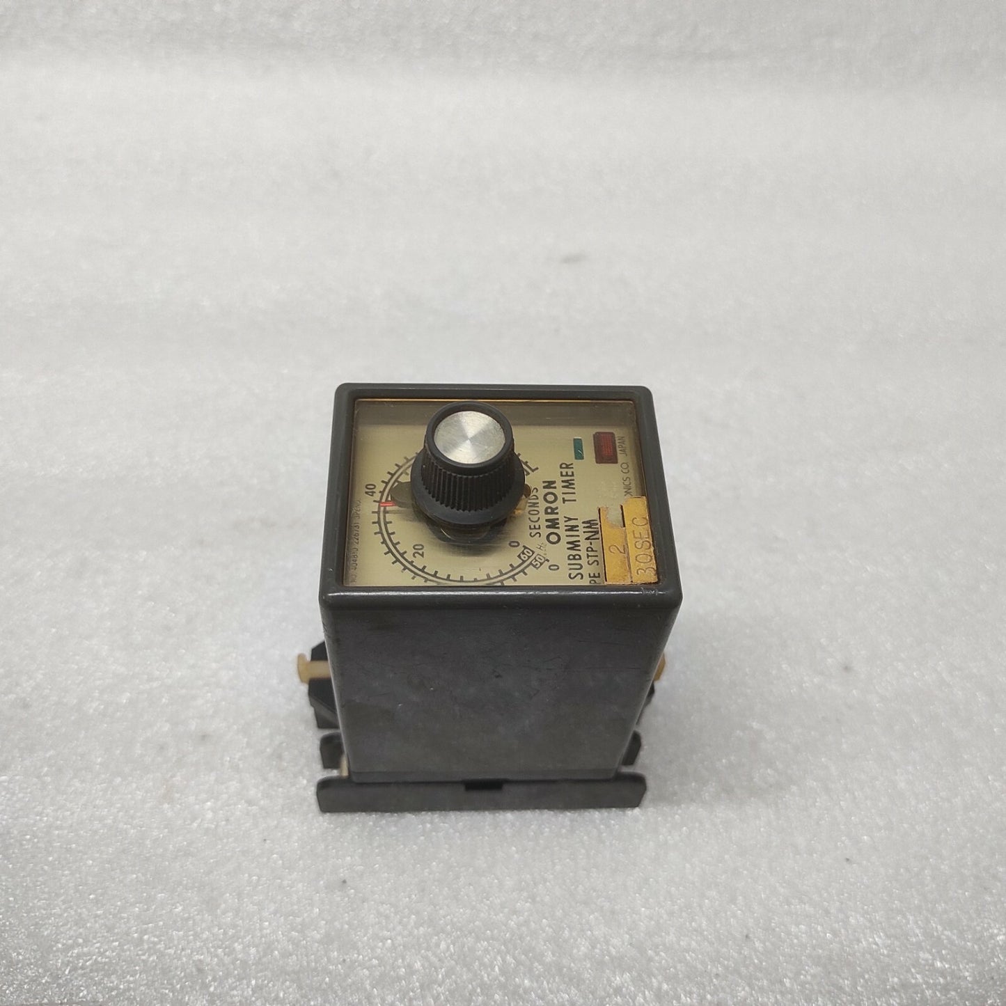 OMRON PE STP-NM SUBMINY TIMER 220VAC 404810