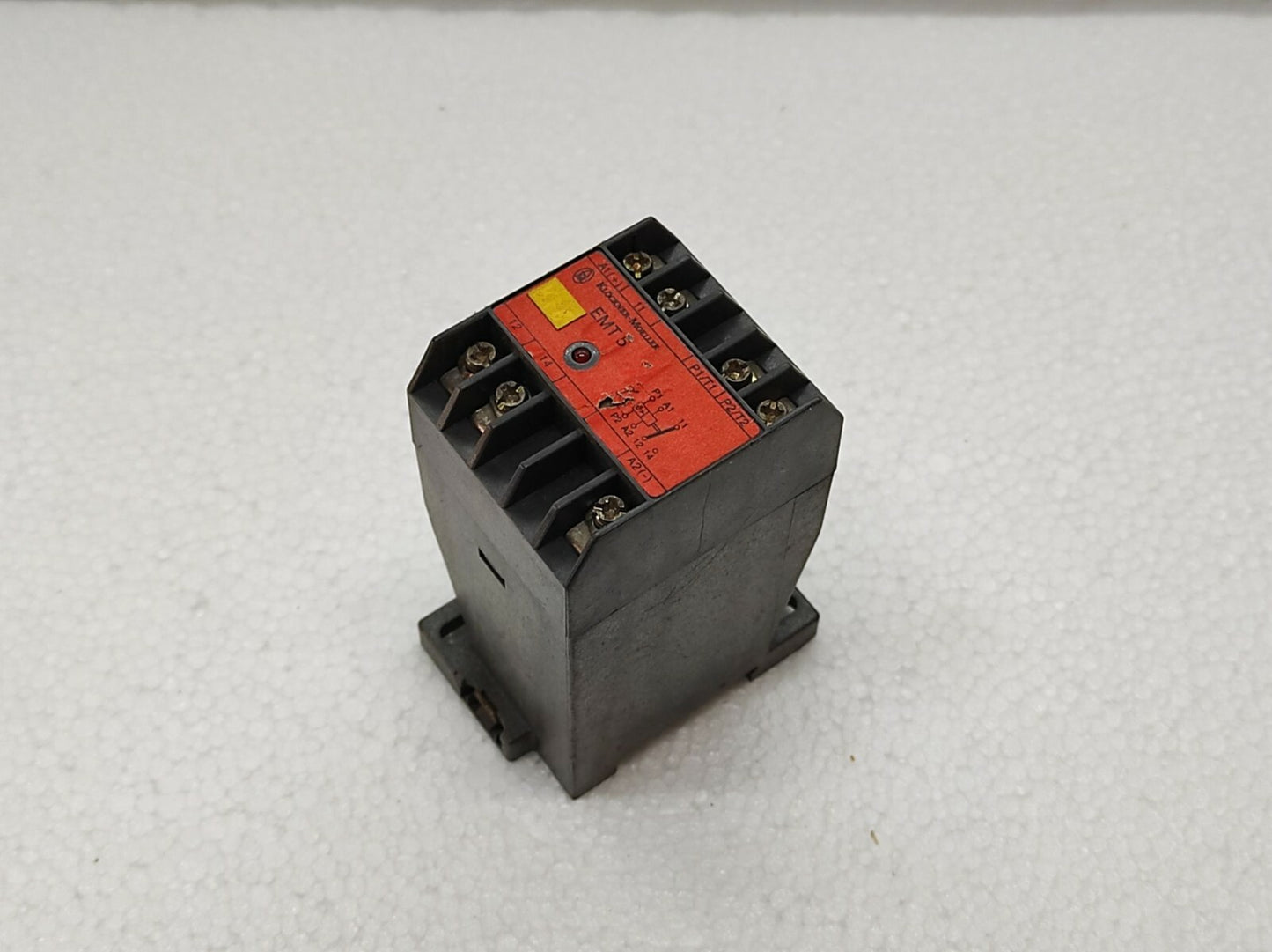 Moeller EMT 5 Overload Relay 220V EMT5