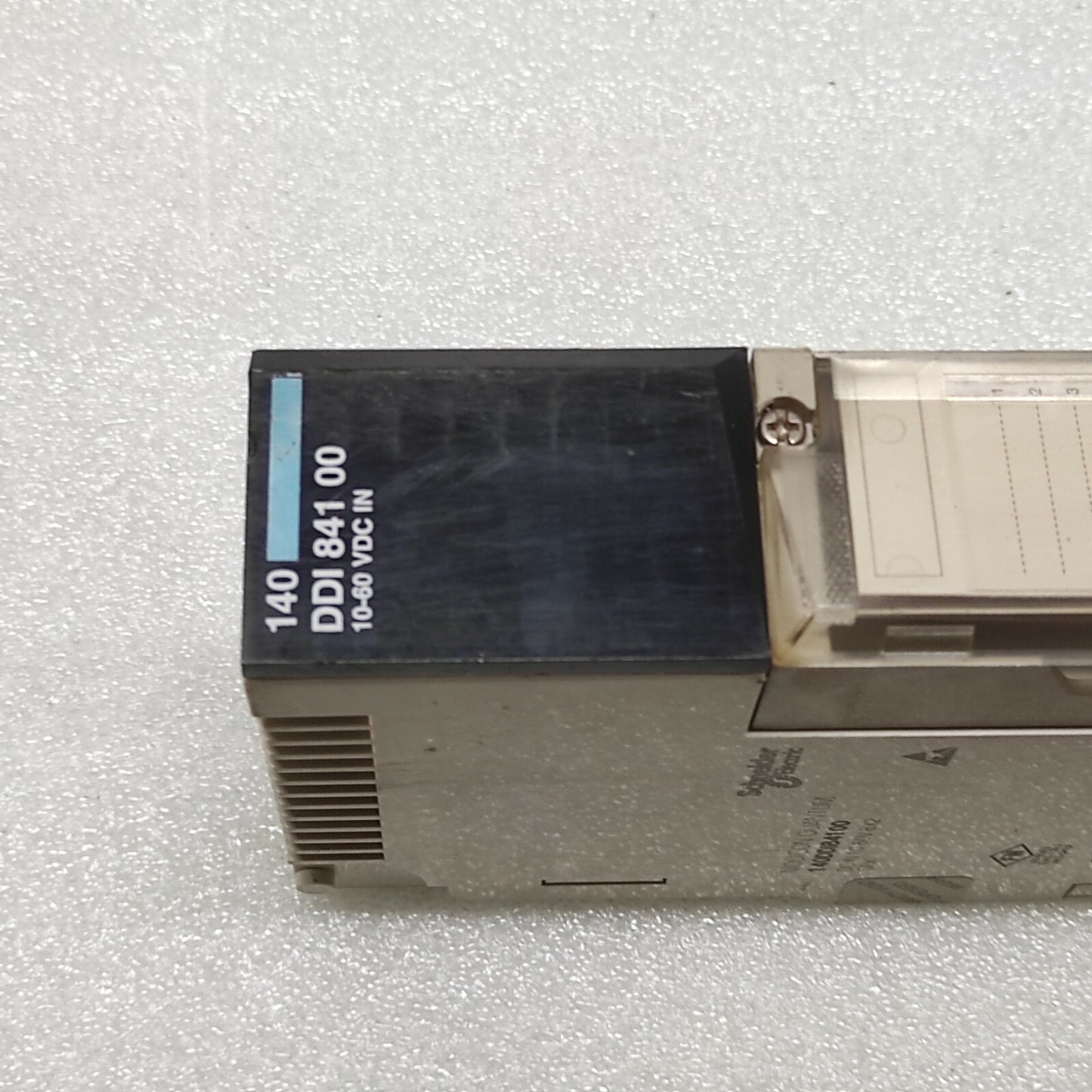 SE 140DDI84100 DC IN 10-60V 8X2