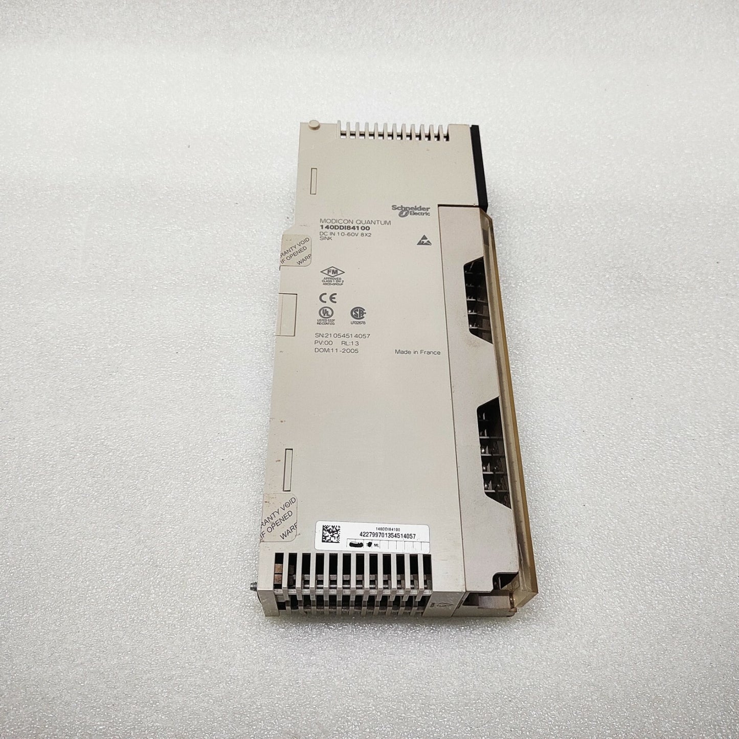 SE 140DDI84100 DC IN 10-60V 8X2