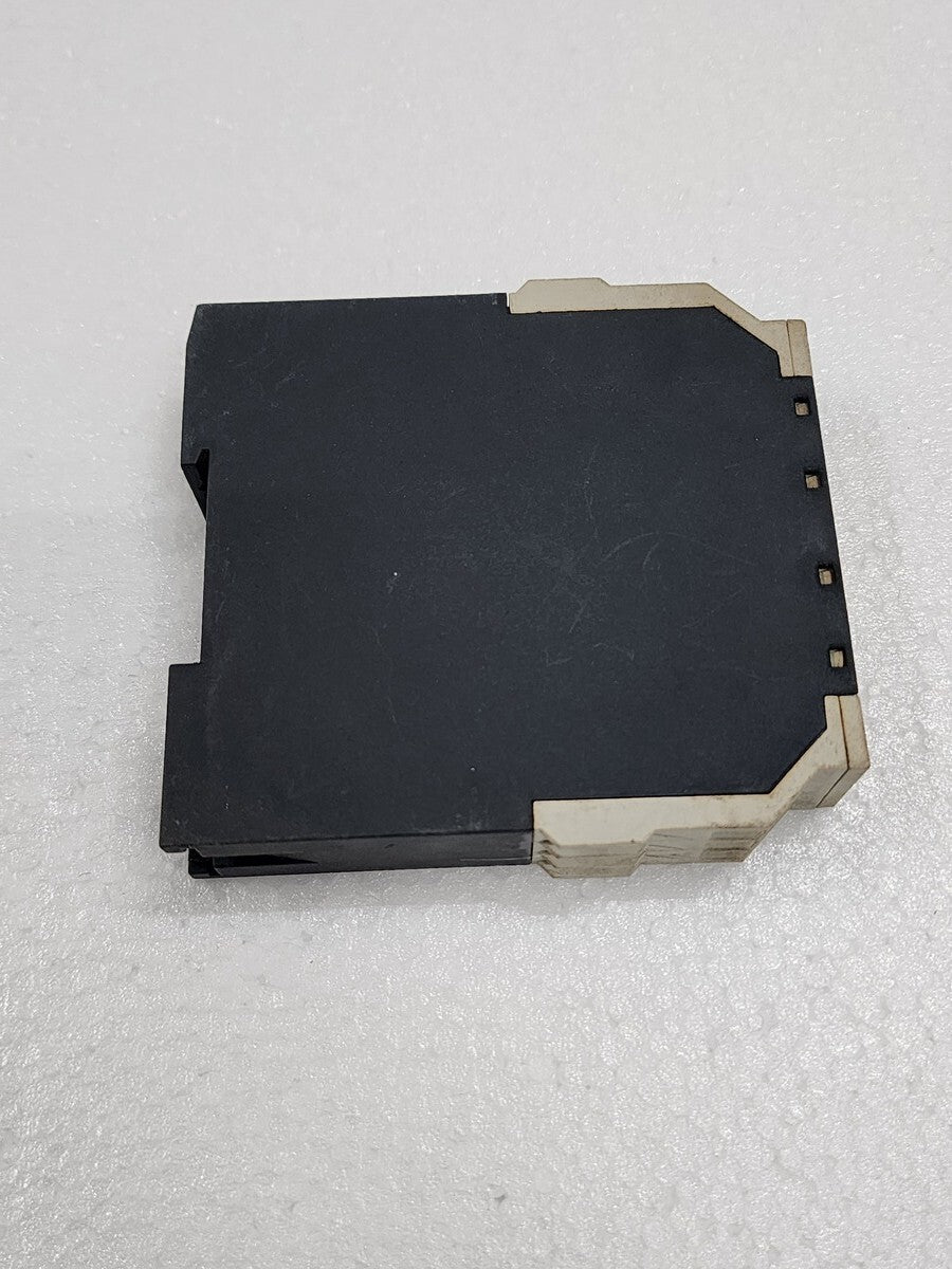 LOVATO BT2N12S110 FOR STARTERS ON DELAY 110-127V AC/24V AC-DC