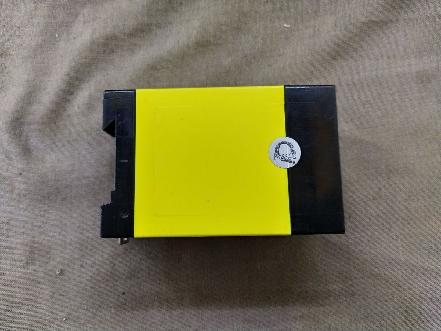 Bender CSE141 Overload Relay B942615 85-275 VAC