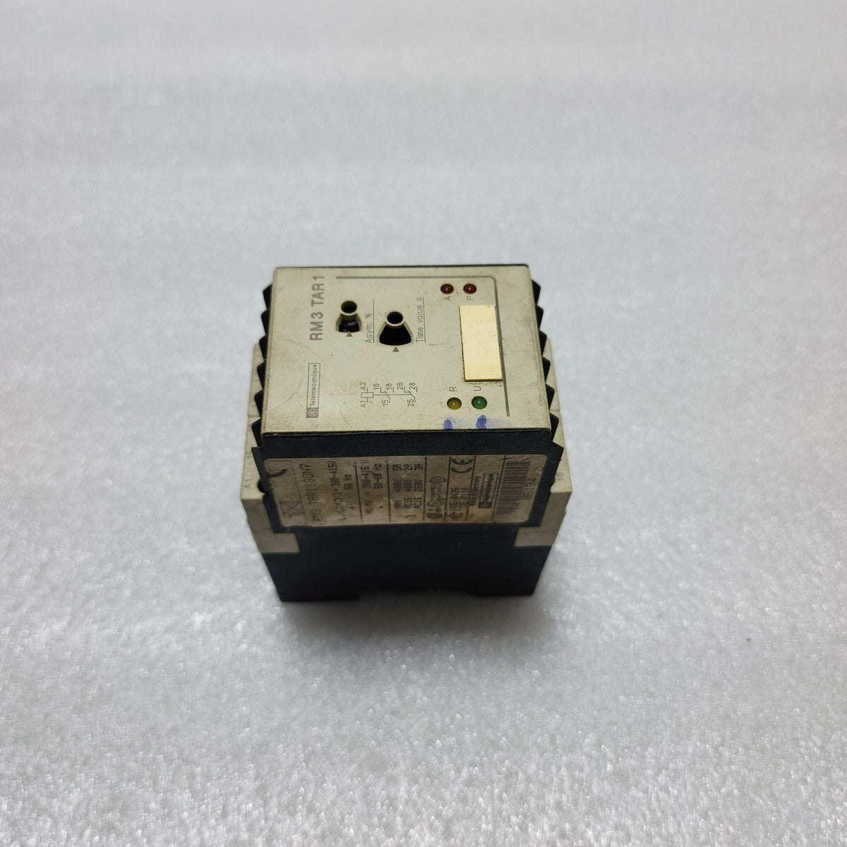 TELEMECANIQUE RM3 TAR1 TIME DELAY RELAY RM3 TAR113QN7 300-415V 06134