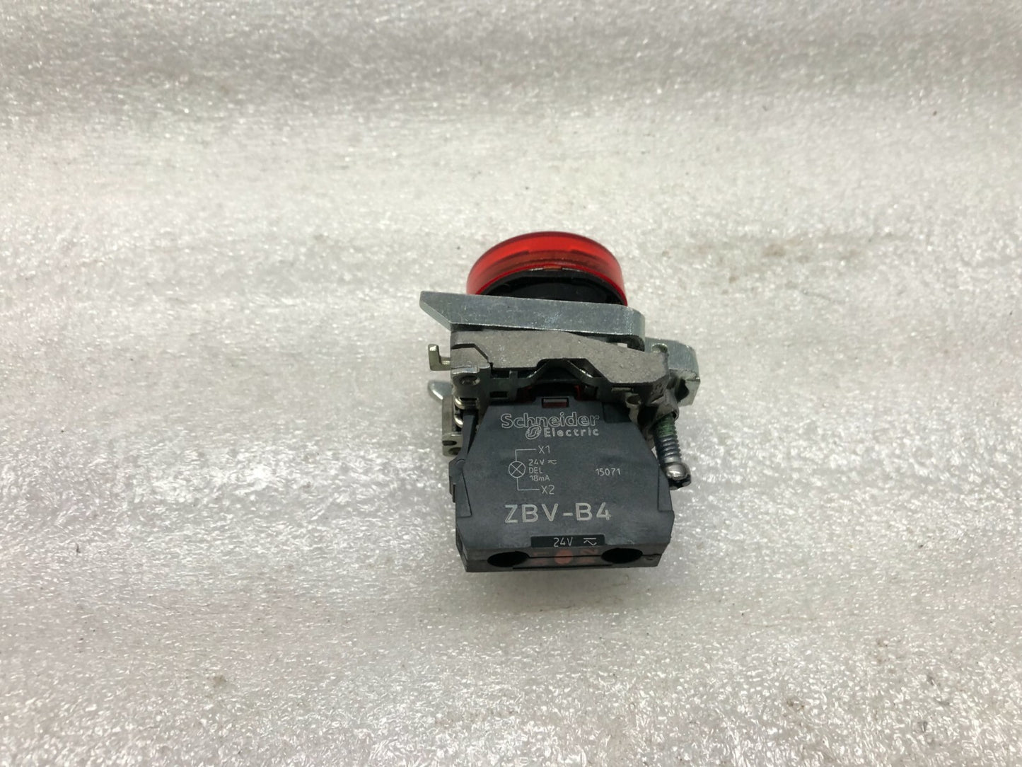 SE XB4 BVB4 RED METAL PILOT LIGHT 089193