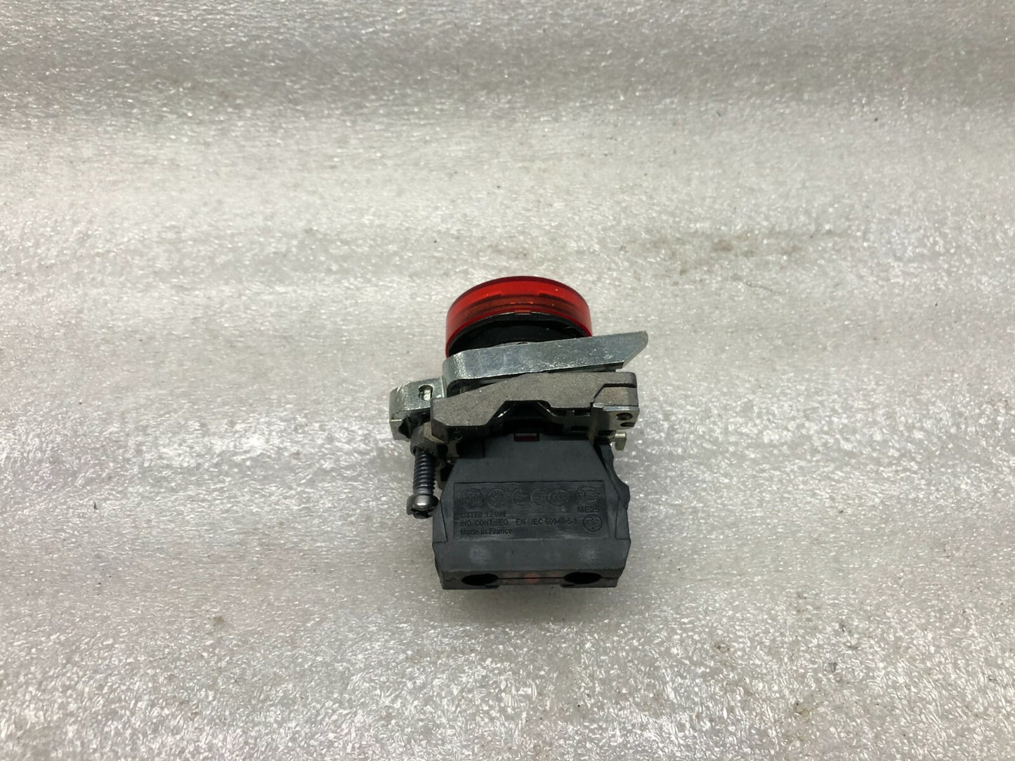 SE XB4 BVB4 RED METAL PILOT LIGHT 089193