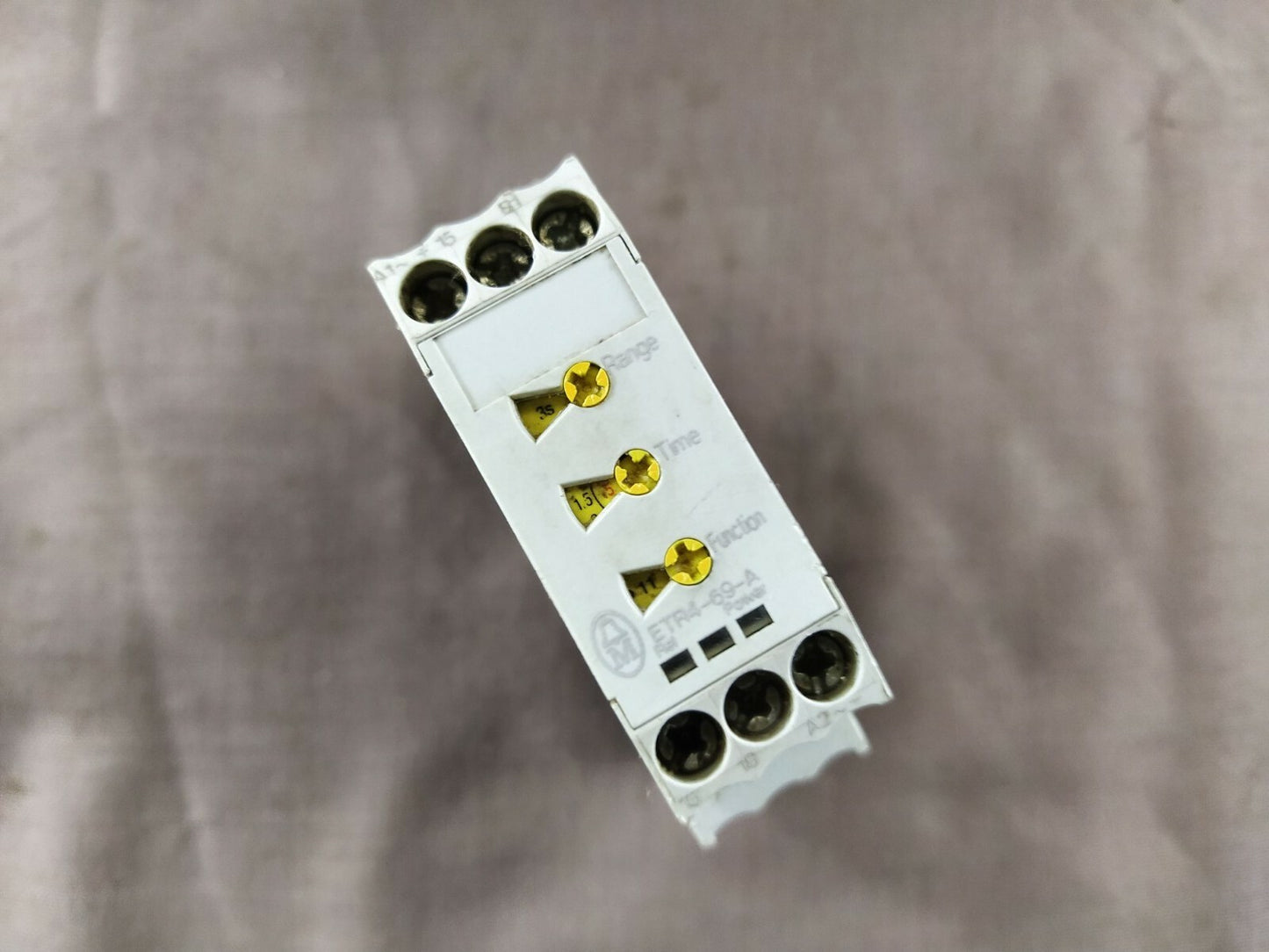 Moeller ETR4-69-A Timing Relay Multifunction 0.05s, 100h, 10 Ranges, 1 Changeove