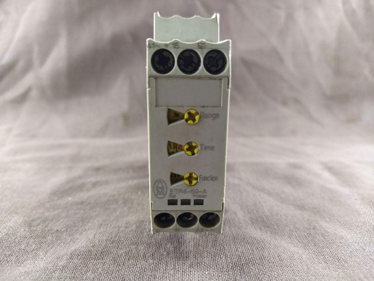 Moeller ETR4-69-A Timing Relay Multifunction 0.05s, 100h, 10 Ranges, 1 Changeove
