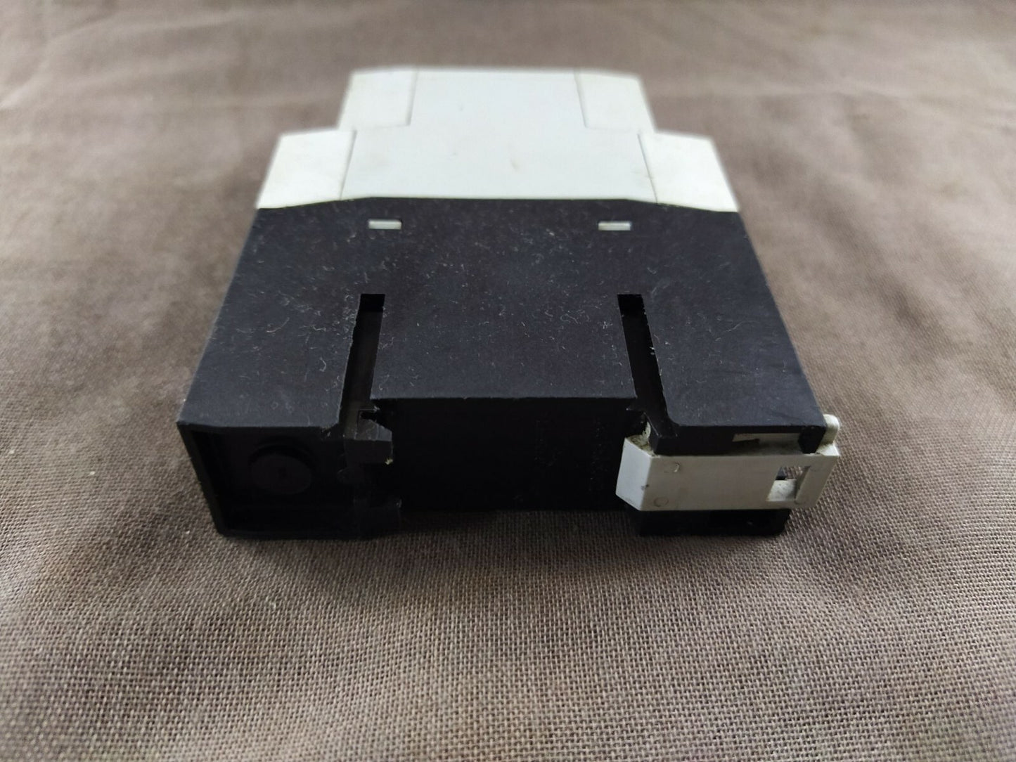 Moeller ETR4-69-A Timing Relay Multifunction 0.05s, 100h, 10 Ranges, 1 Changeove
