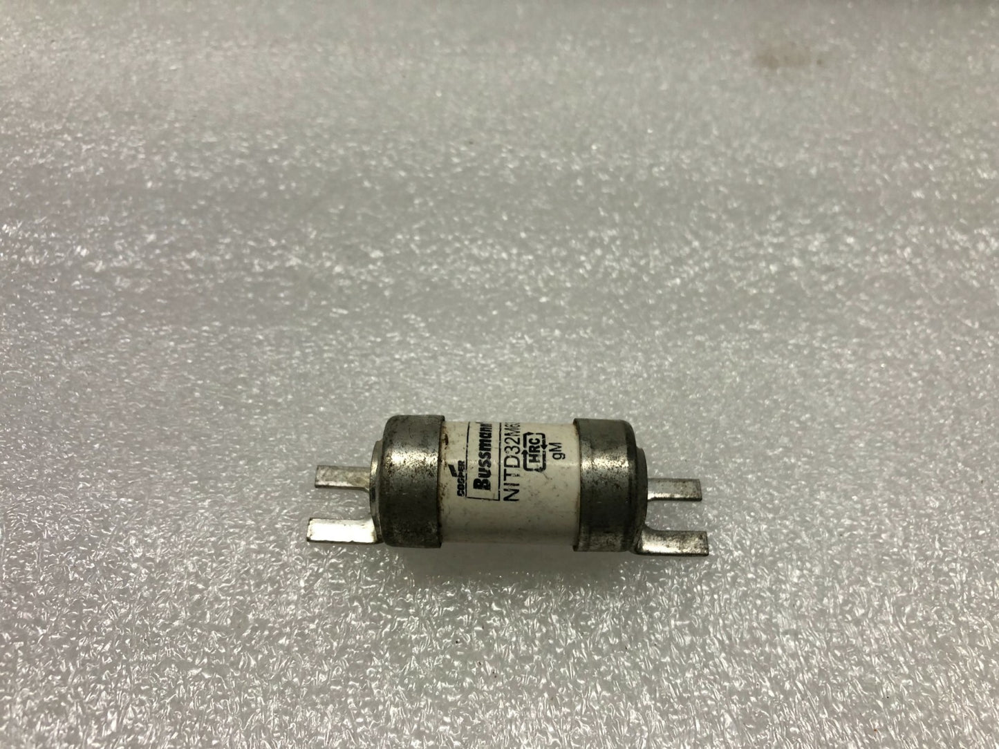 BUSSMANN NITD32M63 BRITISH STANDARD FUSE 32A 415VAC 80kA LOT OF 9 UNIT