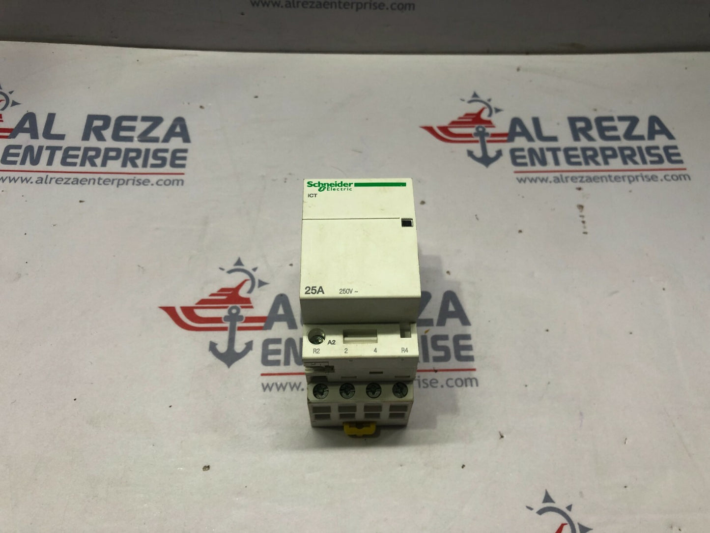 SE A9C20838 ICT 25A 2NO 2NC 220-240V CONTACTOR